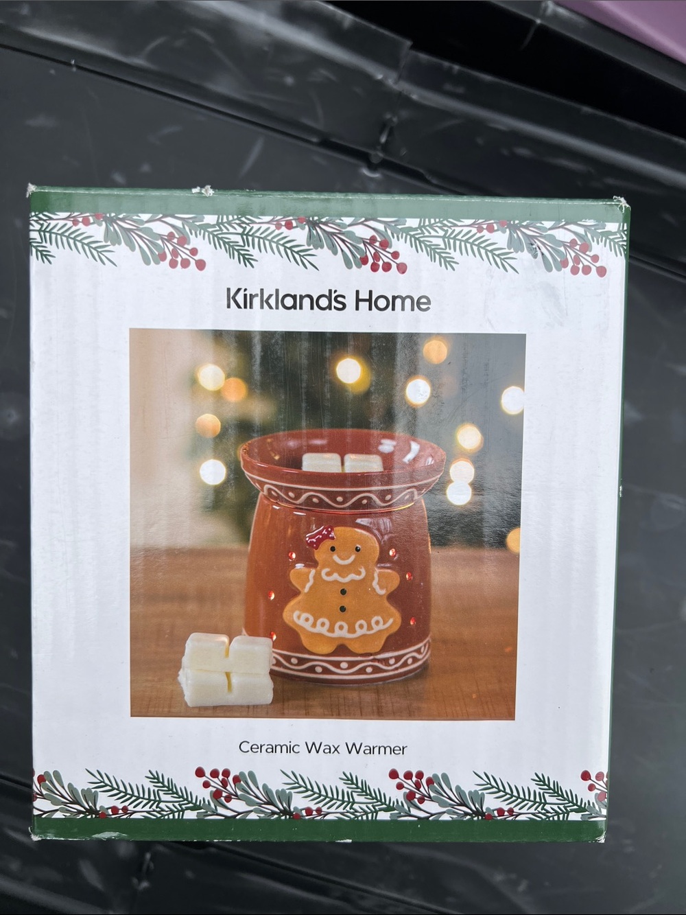 Red Gingerbread Ceramic Wax Warmer